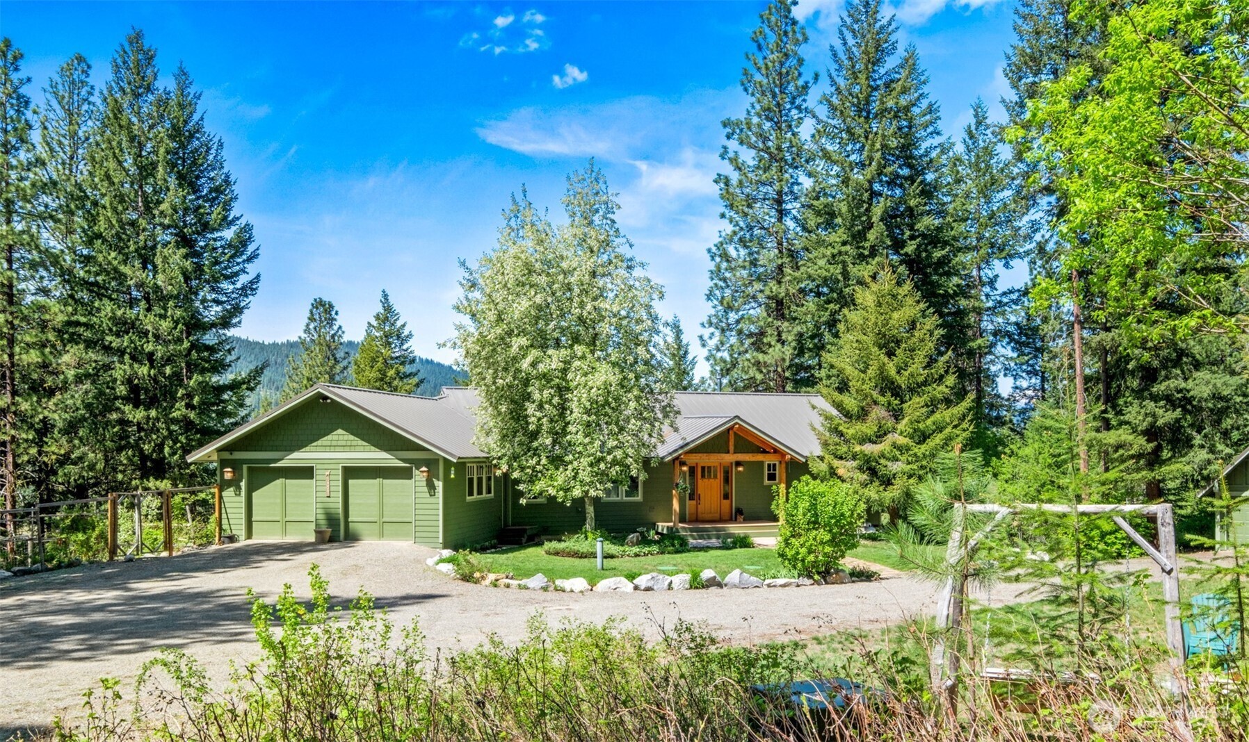 18350 Beaver Valley Road Leavenworth, WA 98826 - Photo 4 of 29