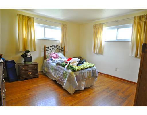 2992 Mt Troy Road Pittsburgh, PA 15212 - Photo 8 of 18 Bedroom.