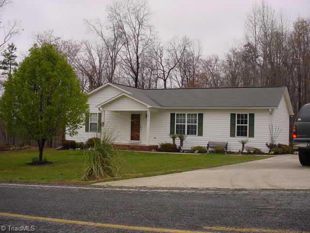 2313 Burkhart Road Lexington, NC 27292 - Photo 1 of 9 Exterior Front.