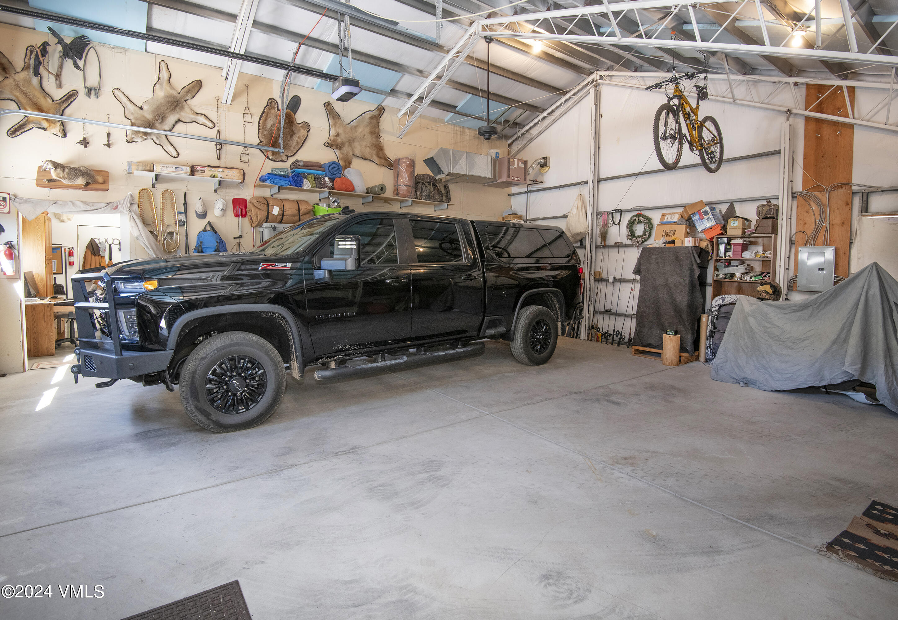 220 Beacon Road Gypsum, CO 81637 - Photo 12 of 12 a view of car garage