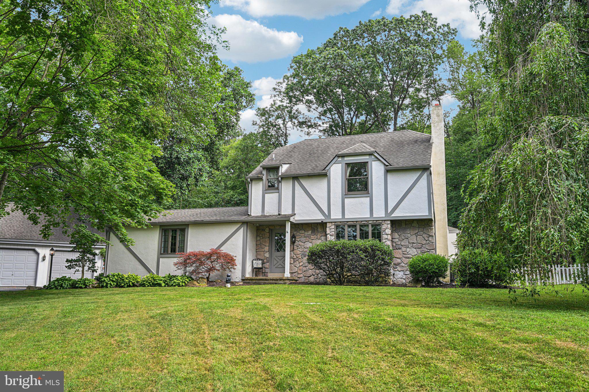 902 Mt Pleasant Road Pottstown, PA 19465 - Photo 3 of 50 Gallery Image 3