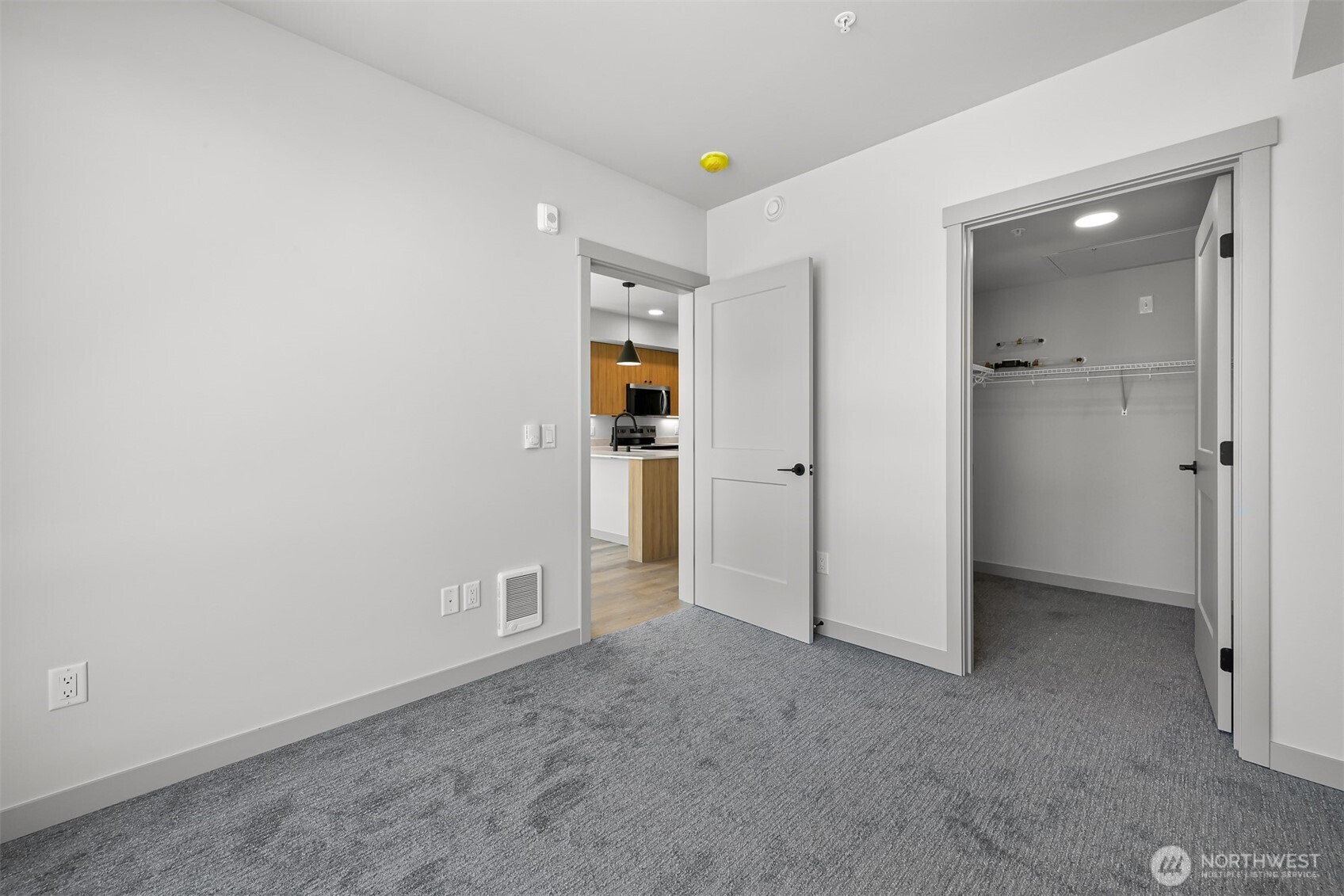 820 North State Street, Unit 520 Bellingham, WA 98225 - Photo 13 of 25