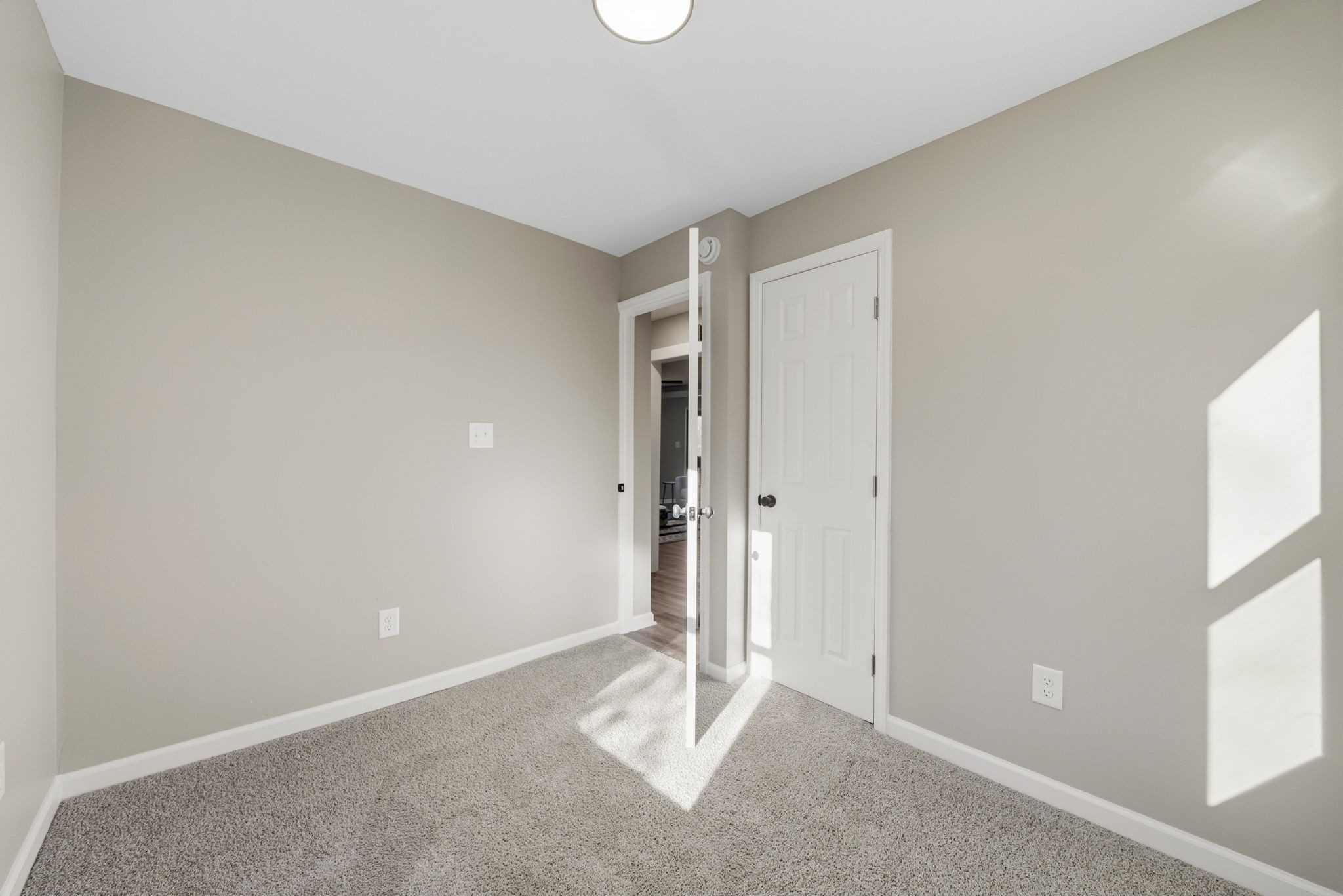 315 Rossview Road Clarksville, TN 37043 - Photo 25 of 31