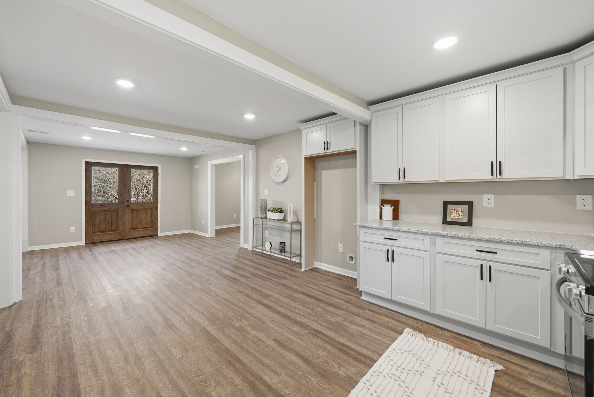 315 Rossview Road Clarksville, TN 37043 - Photo 10 of 31