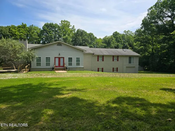 $395,000 | 1654 Helenwood Detour Road, Helenwood, TN 37755