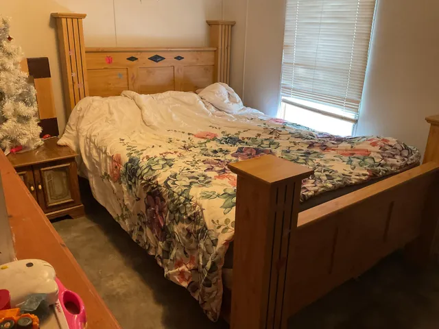 $127,900 | 2493 4th Avenue, Alford, FL 32420