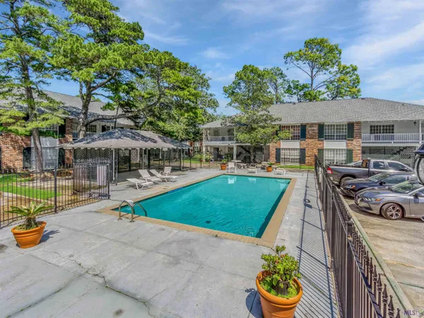 $1,250 | 10438 Jefferson Highway, Unit G, Baton Rouge, LA 70809