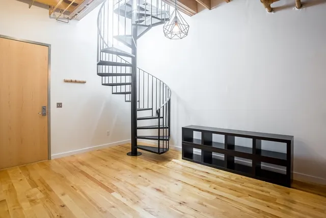 $4,500 | 111 Beach Street, Unit 5C, Boston, MA 02111