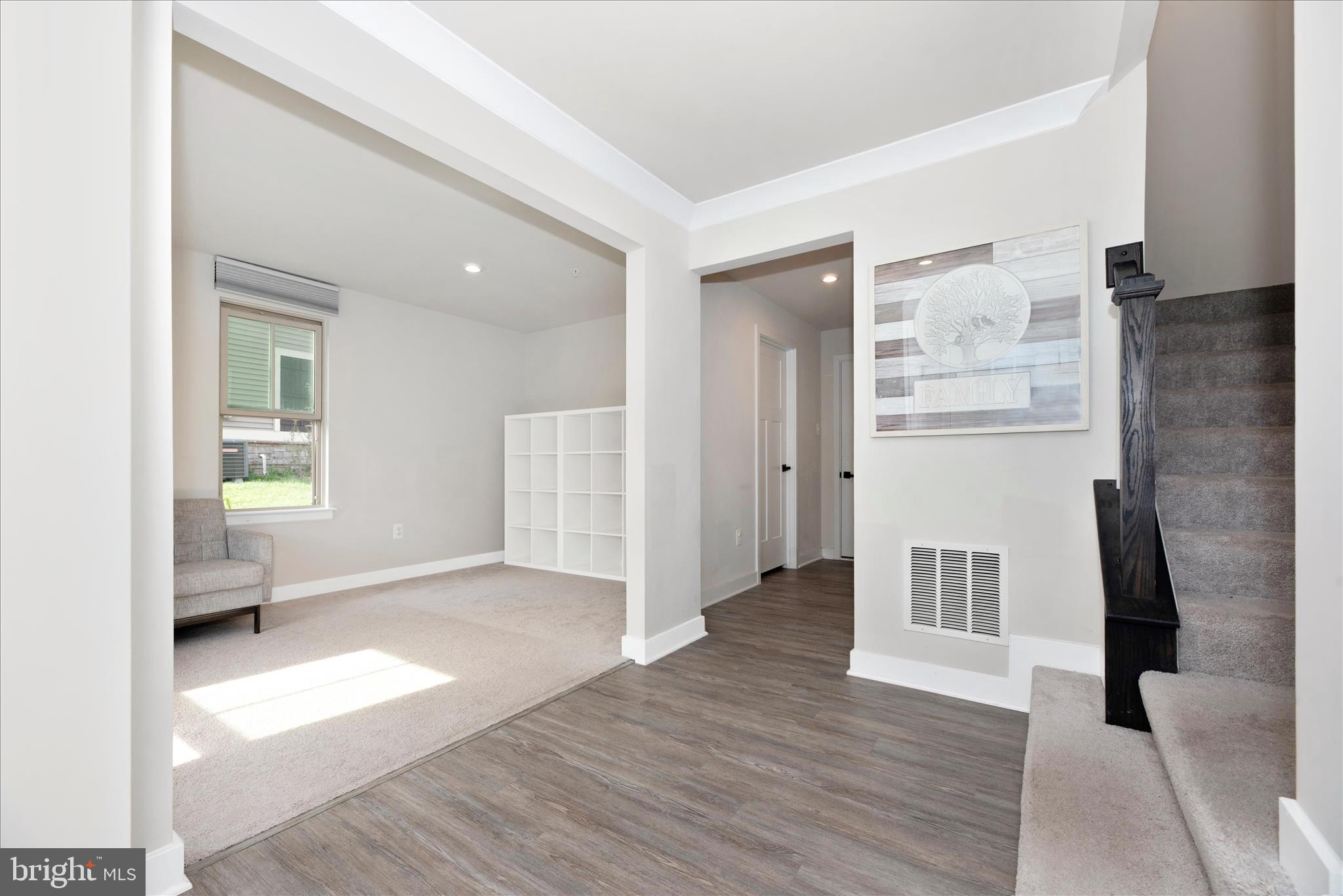 6042 Fallfish Court New Market, MD 21774 - Photo 4 of 74 P8A_3176