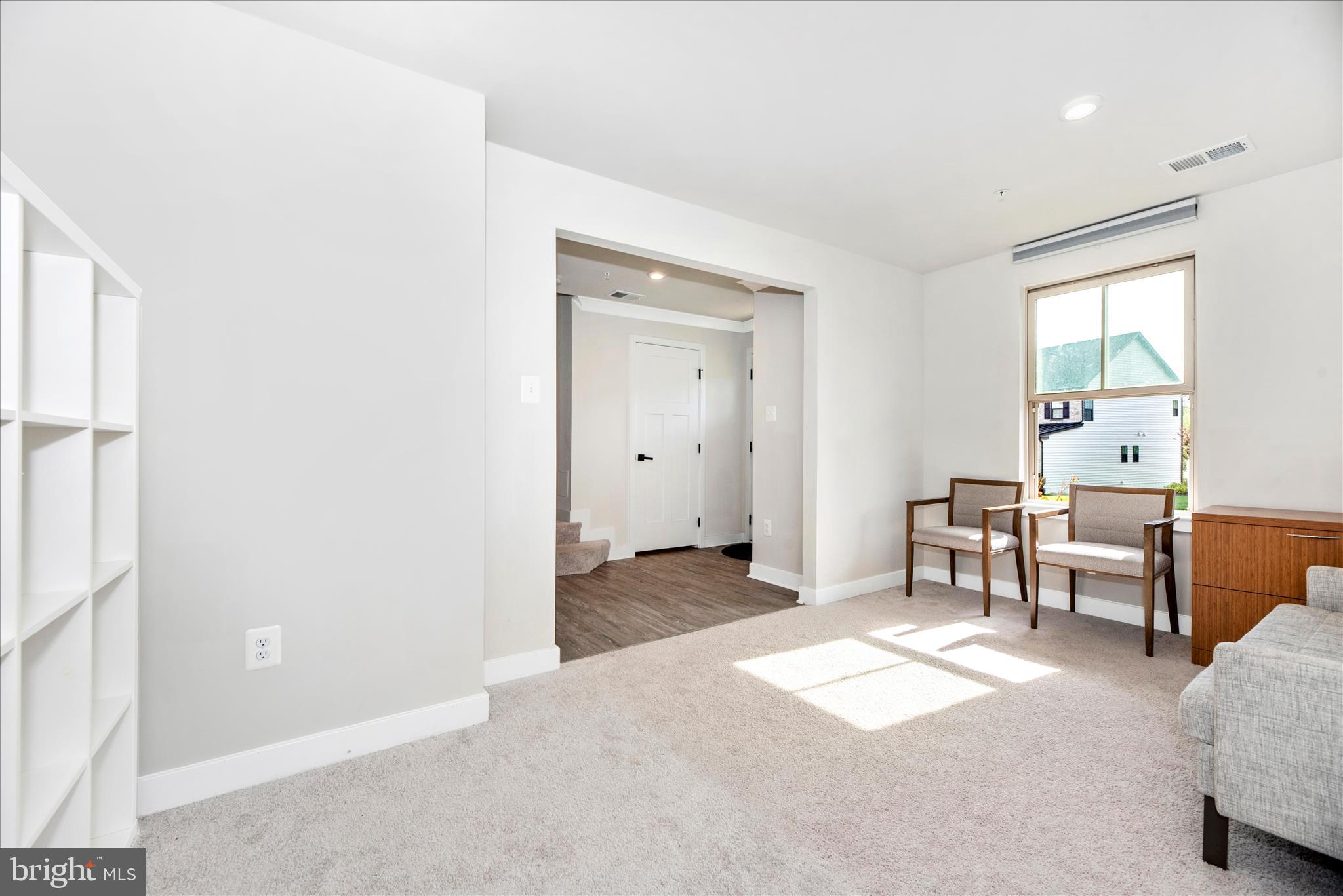 6042 Fallfish Court New Market, MD 21774 - Photo 5 of 74 P8A_3197