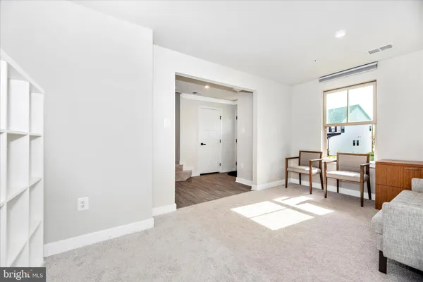$3,300 | 6042 Fallfish Court, New Market, MD 21774