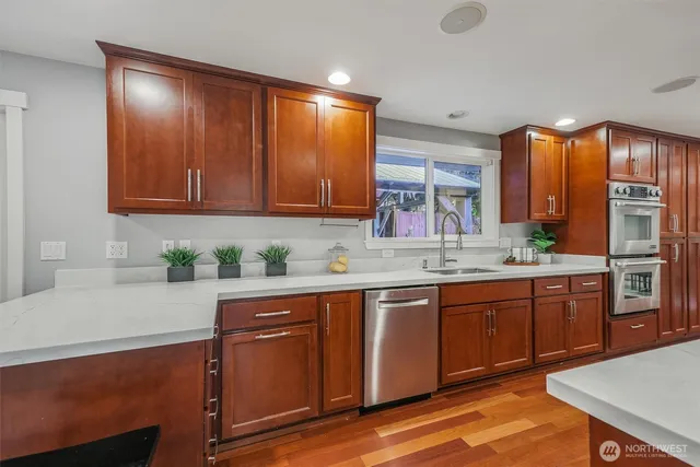 $1,424,050 | 1136 205th Avenue Northeast, Sammamish, WA 98074