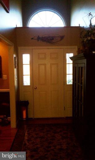391 Co Rte 1/5 Falling Waters, WV 25419 - Photo 5 of 12 Foyer