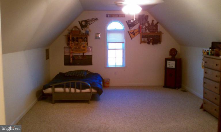 391 Co Rte 1/5 Falling Waters, WV 25419 - Photo 8 of 12 Bonus Room or 4th Bedroom with Full Bath & Closet