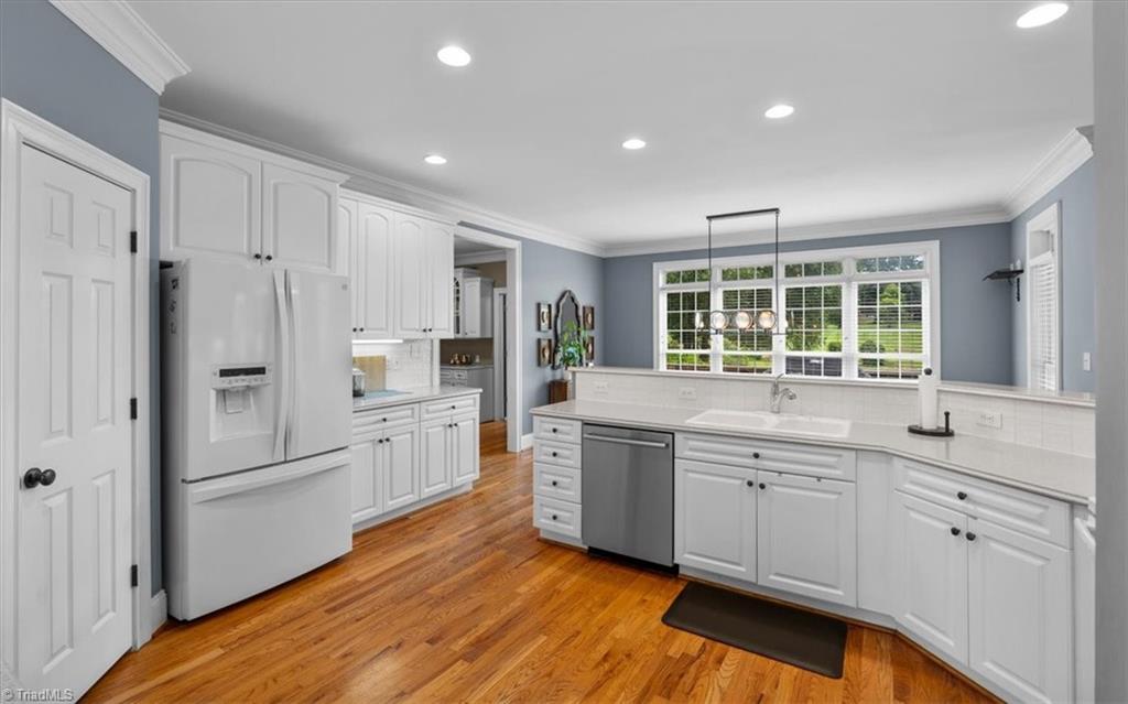 5705 Fox Hound Drive Oak Ridge, NC 27310 - Photo 12 of 50
