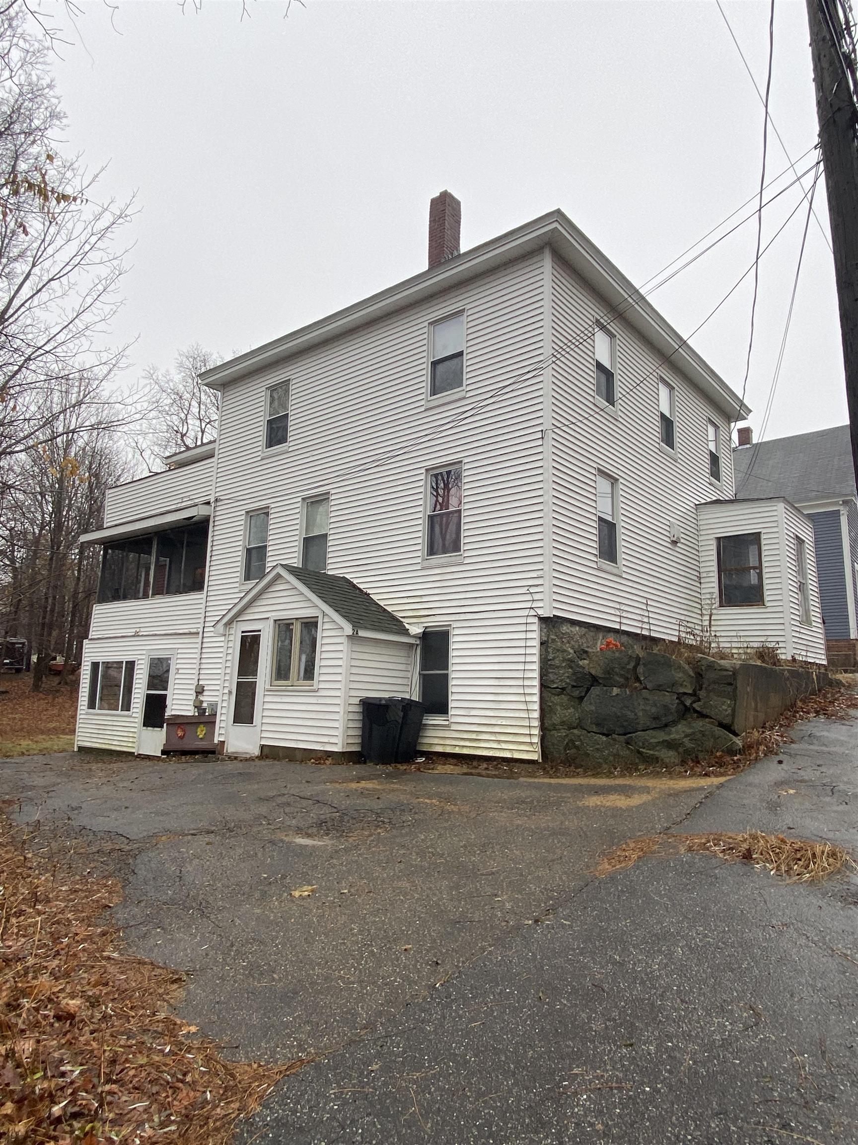 23 Appleton Street Laconia, NH 03246 - Photo 2 of 6