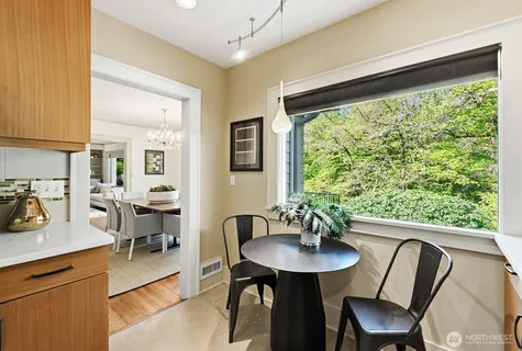 $1,495,000 | 2514 Lake Park Drive South, Seattle, WA 98144