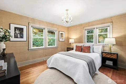 $1,495,000 | 2514 Lake Park Drive South, Seattle, WA 98144
