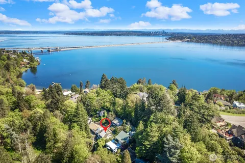 $1,495,000 | 2514 Lake Park Drive South, Seattle, WA 98144