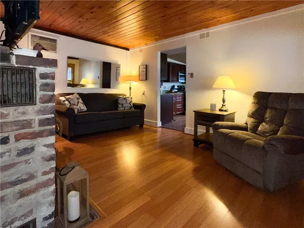 $719,000 | 5535 Peach Orchard Point, Hector, NY 14841