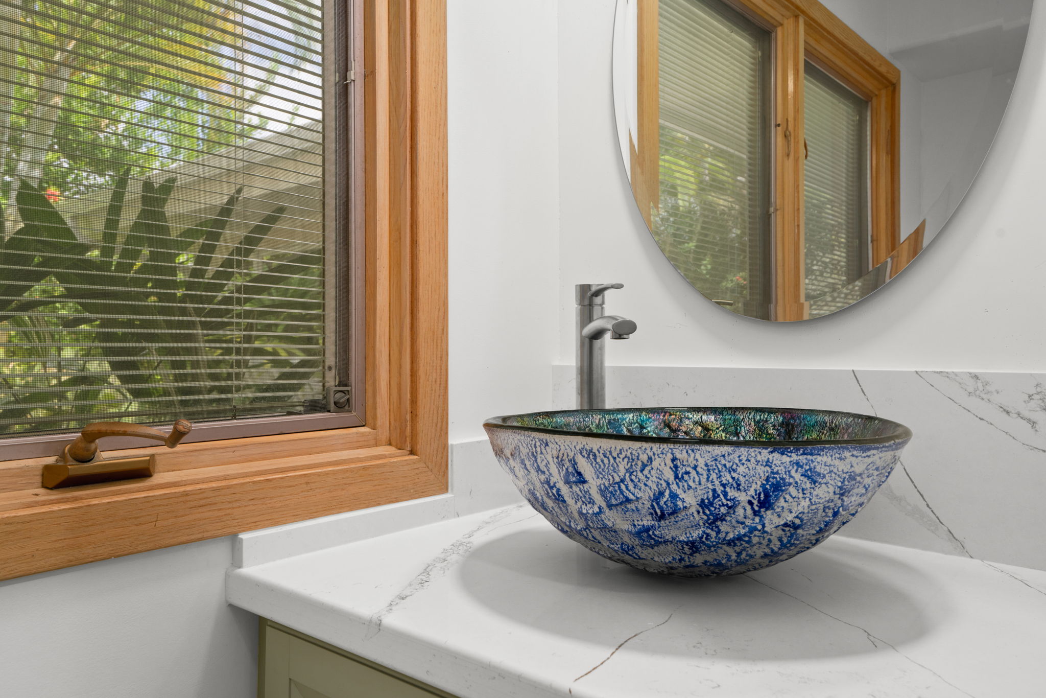 4179 Liholiho Road Princeville, HI 96722 - Photo 14 of 30 a view of a sink in a window