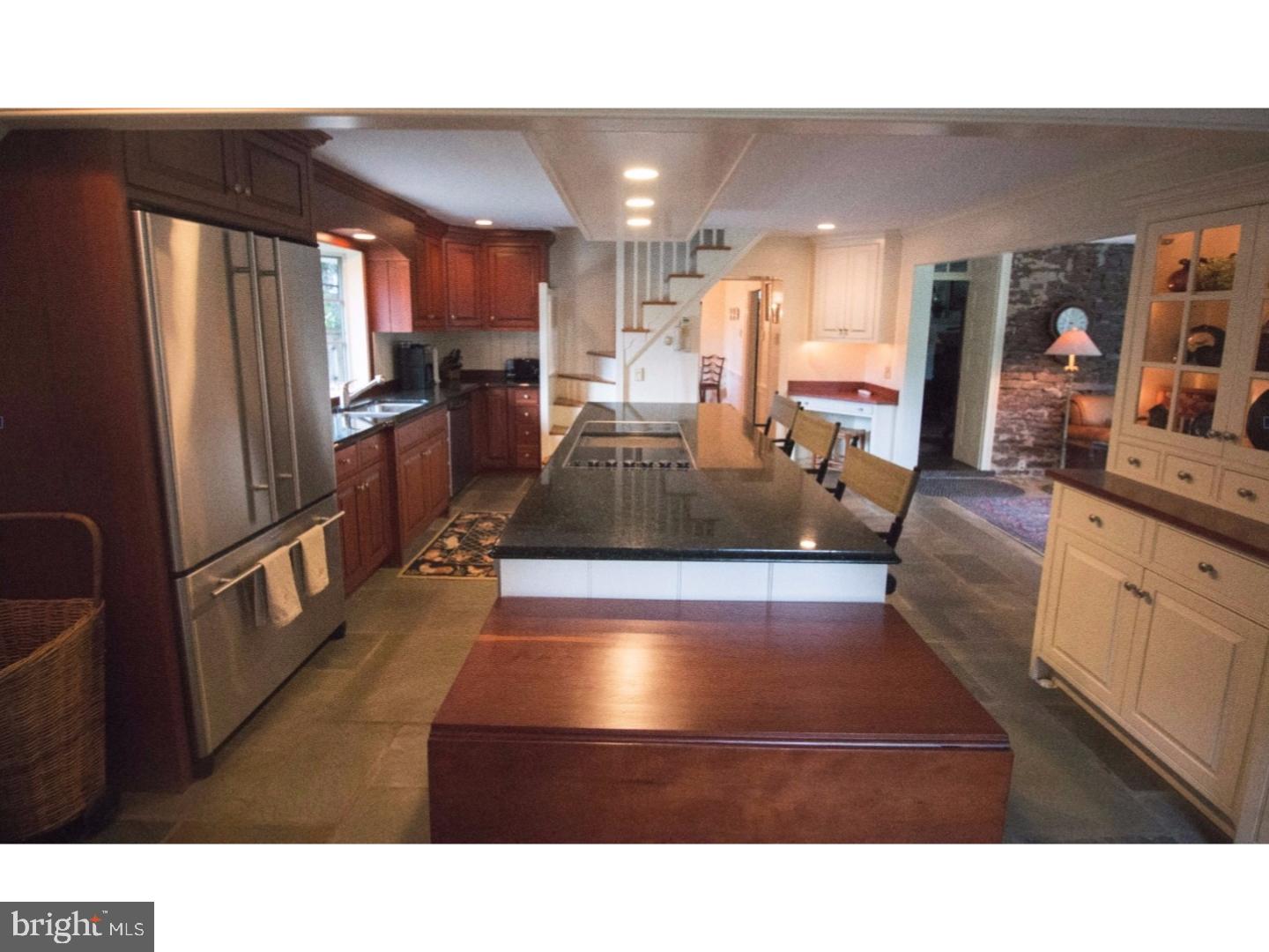 207 Dark Hollow Road Pipersville, PA 18947 - Photo 11 of 25