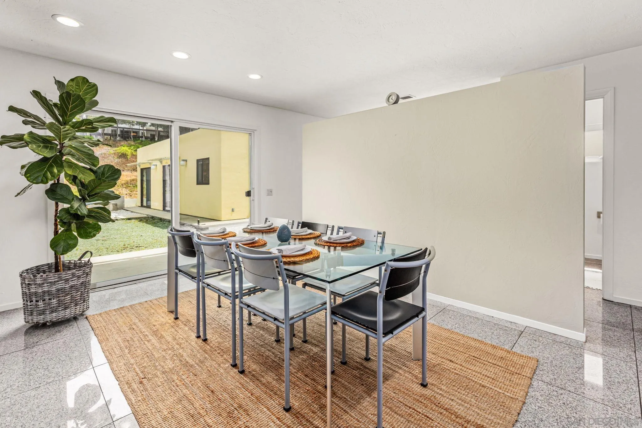 6540 Persa Street Carlsbad, CA 92009 - Photo 12 of 47