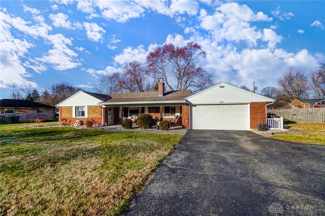 243 Banbury Road Dayton, OH 45459 - Photo 2 of 55 Gallery Image 2