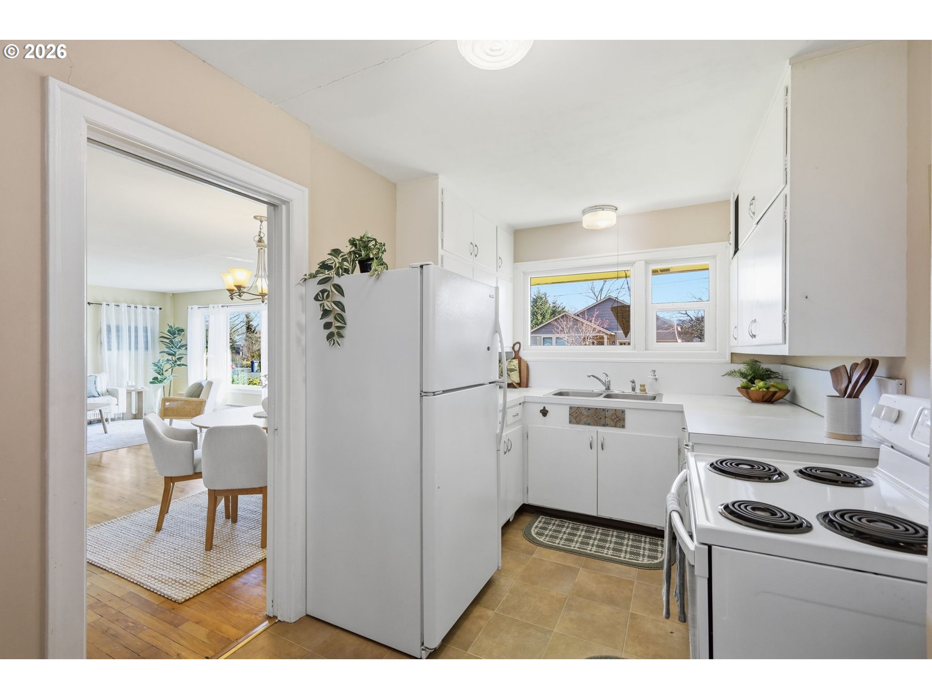 2950 Ferry Street Eugene, OR 97405 - Photo 9 of 27