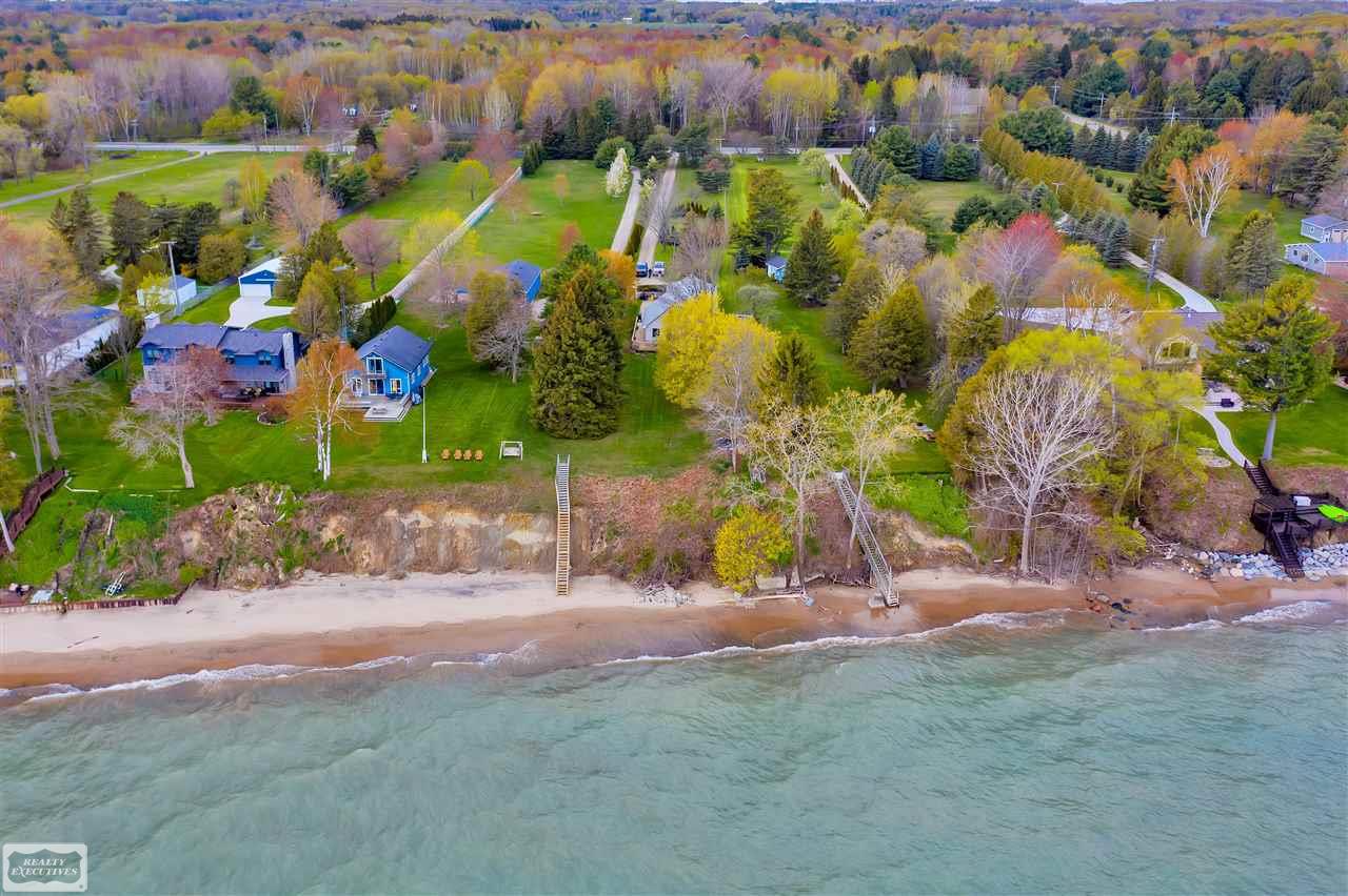 4549 Lakeshore Road Lexington, MI 48450 - Photo 45 of 46