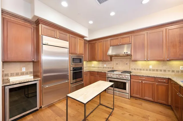 $719,000 | 2430 Pavilions Pl Lane, Unit 302, Sacramento, CA 95825