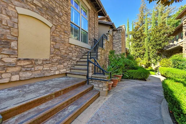 $719,000 | 2430 Pavilions Pl Lane, Unit 302, Sacramento, CA 95825