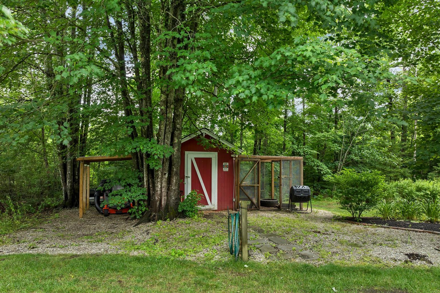 92 White Oak Road Gilmanton, NH 03837 - Photo 32 of 46