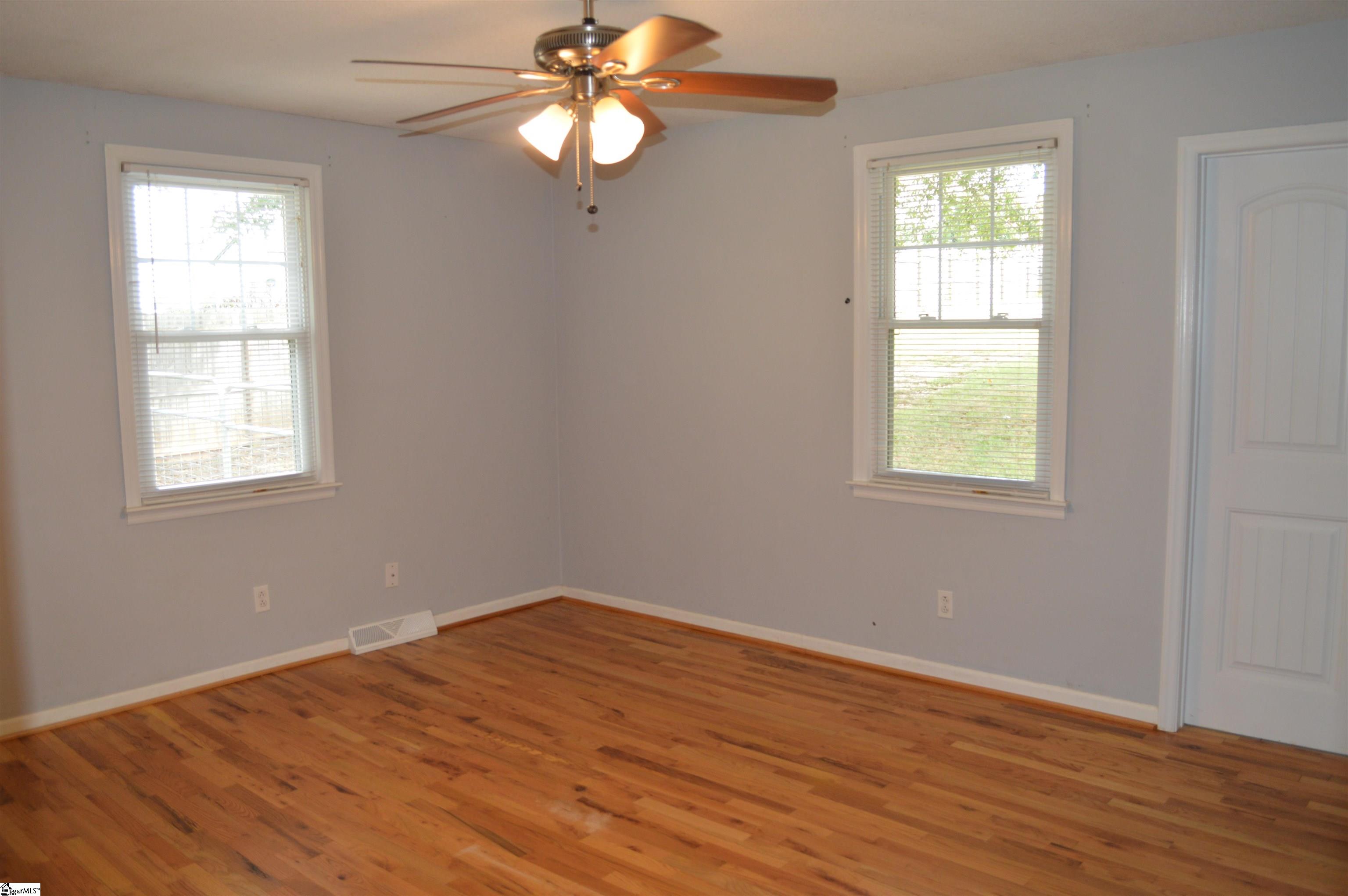 1006 Hampton Road Lyman, SC 29365 - Photo 12 of 28