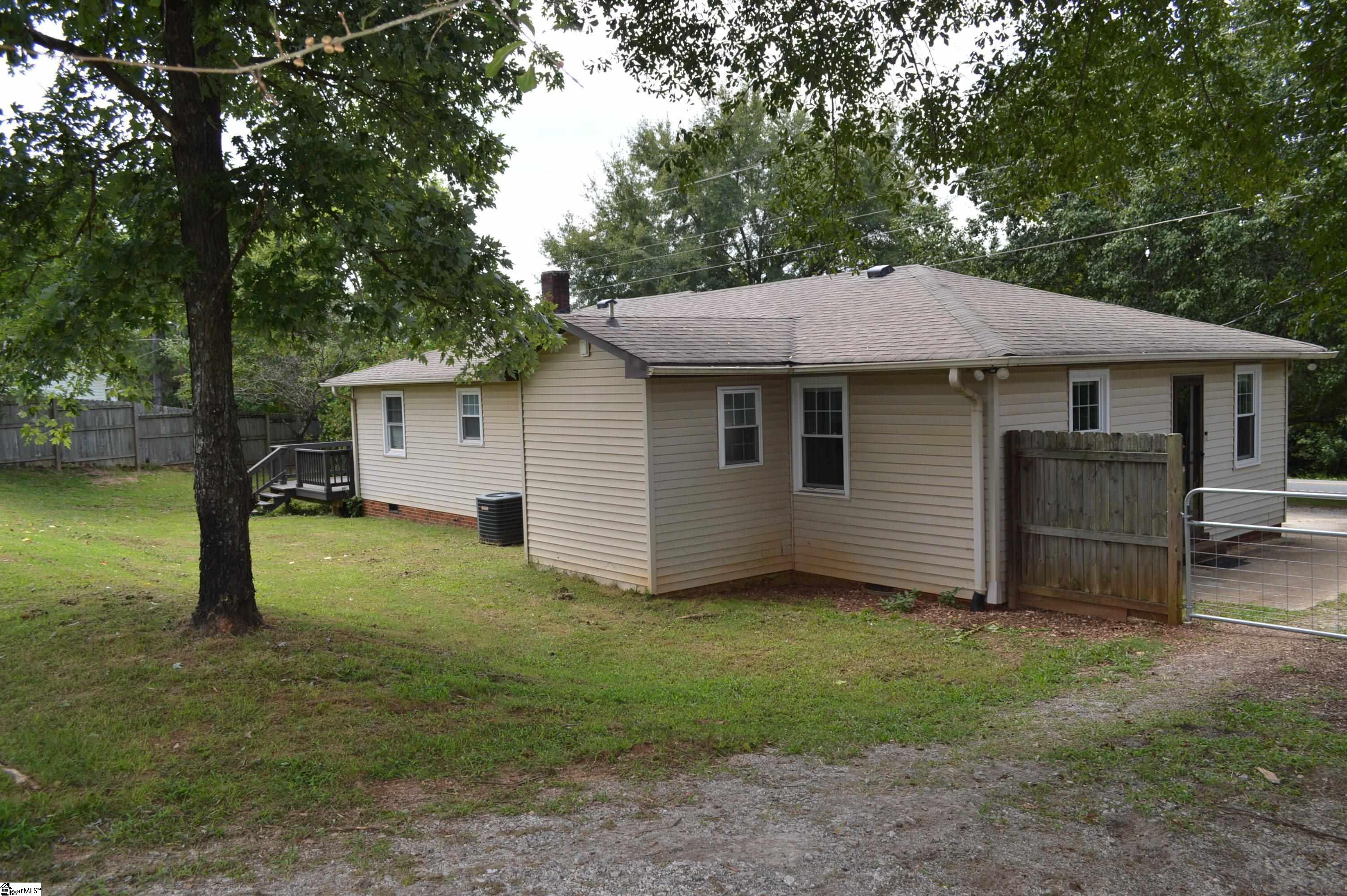 1006 Hampton Road Lyman, SC 29365 - Photo 24 of 28