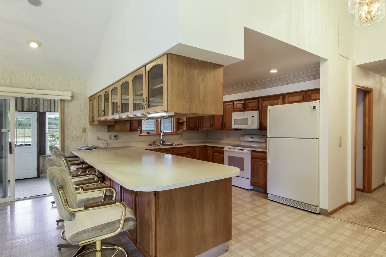 5560 Puffer Road South Boardman, MI 49680 - Photo 7 of 33 1866551-6.JPG