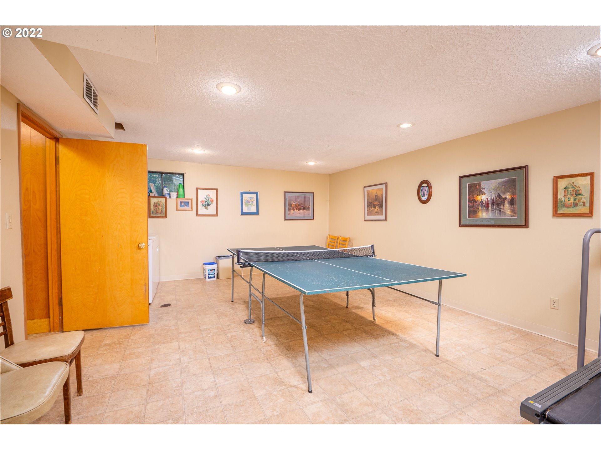 11570 Southwest Ridgecrest Drive Beaverton, OR 97008 - Photo 26 of 32 Gallery Image 26