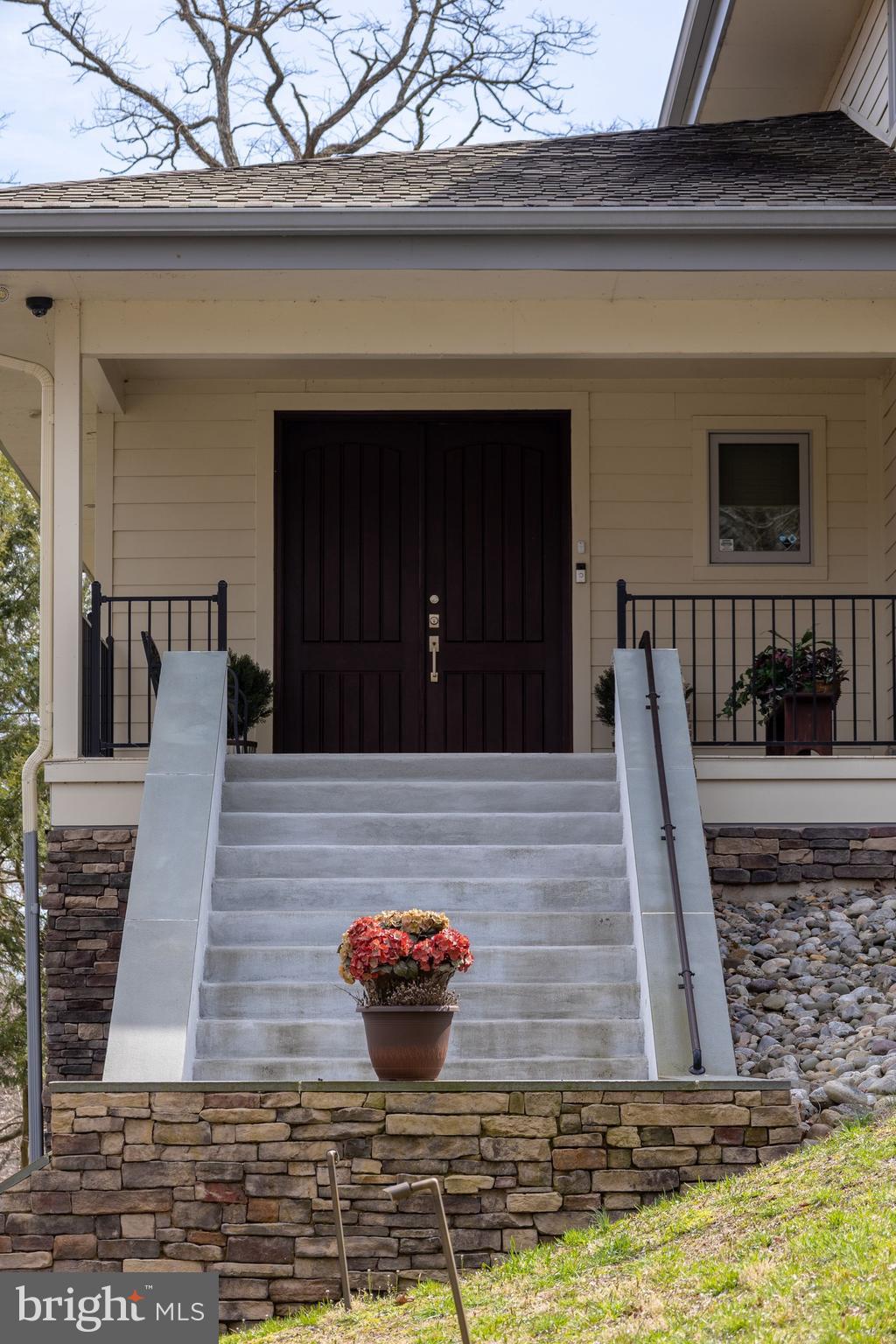 282 Aqueduct Road Washington Crossing, PA 18977 - Photo 16 of 23