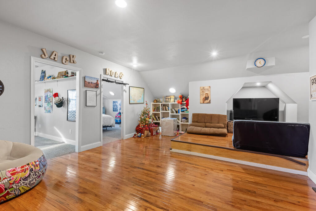 9100 Tennga Lane Chattanooga, TN 37421 - Photo 20 of 25 19