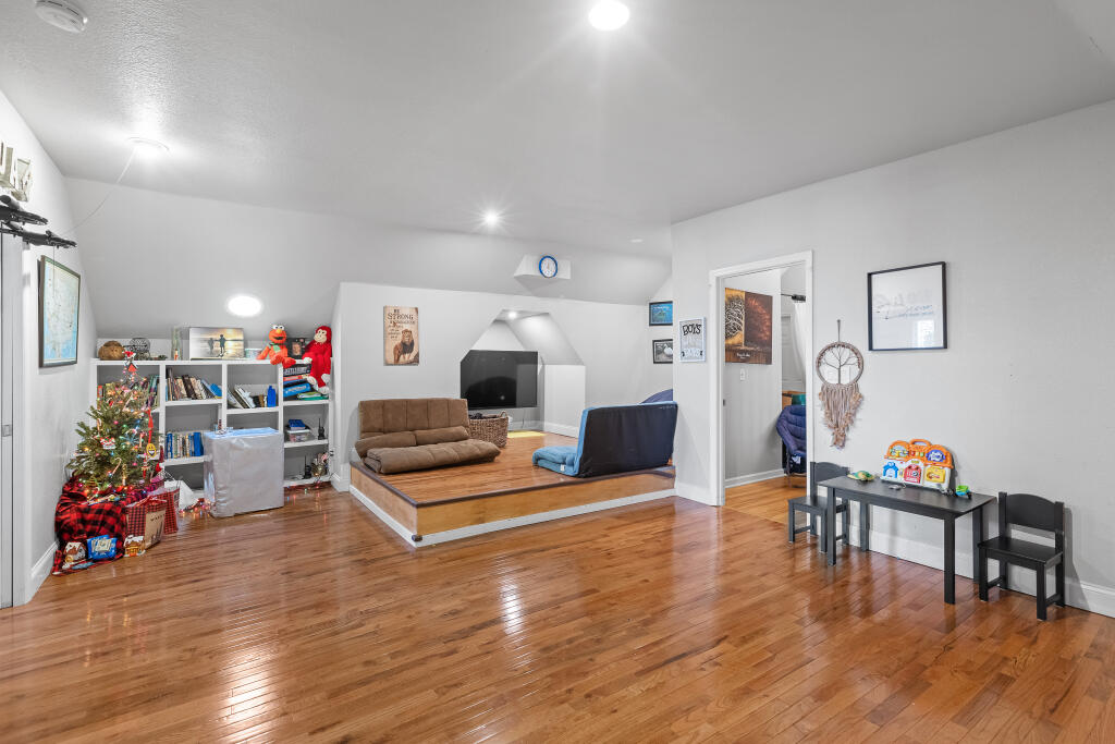 9100 Tennga Lane Chattanooga, TN 37421 - Photo 21 of 25 20