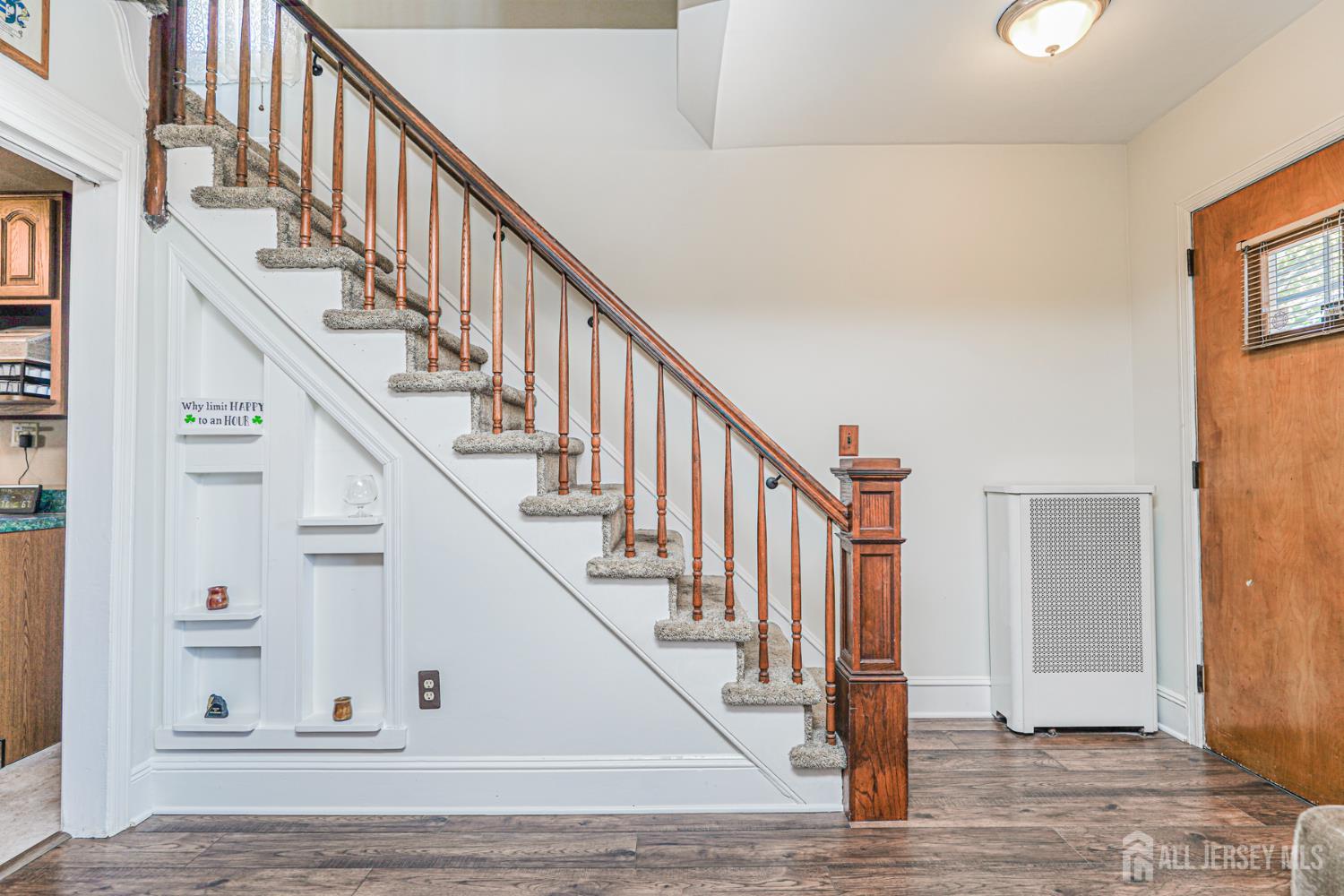 12 Fox Road Edison, NJ 08817 - Photo 3 of 21 a view of entryway