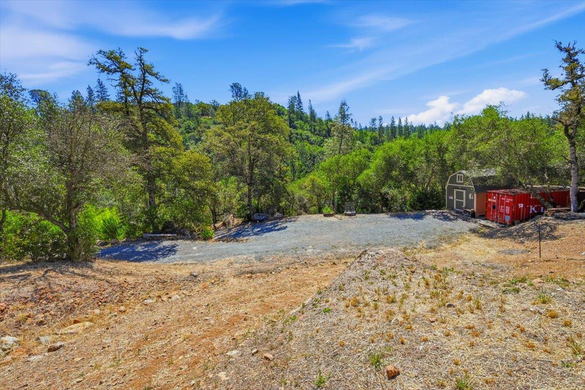 17468 Scopar Road Grass Valley, CA 95949 - Photo 13 of 45