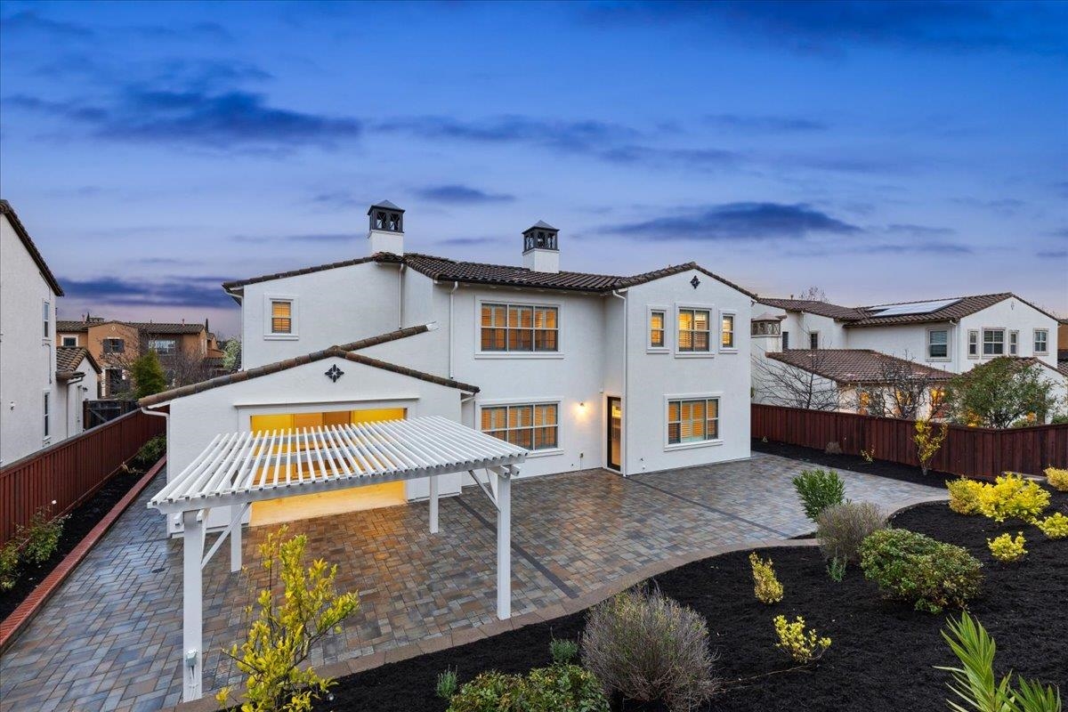 7035 Emerson Lane San Ramon, CA 94582 - Photo 55 of 60 a view of a house with a patio