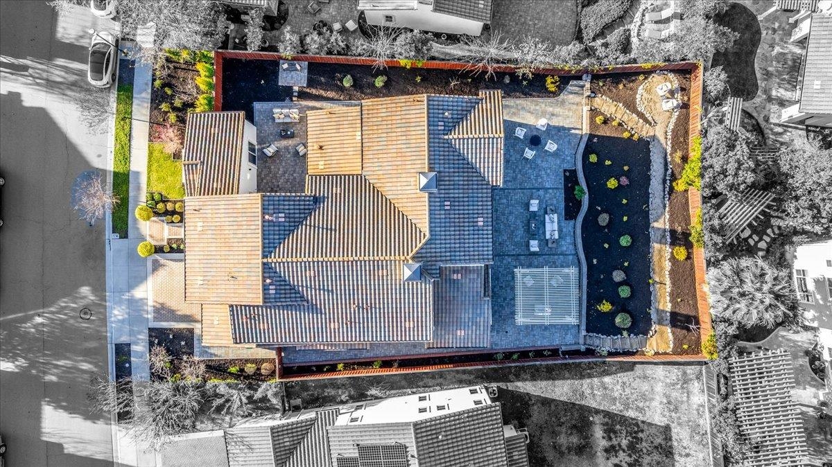 7035 Emerson Lane San Ramon, CA 94582 - Photo 58 of 60 an aerial view of residential houses with outdoor space