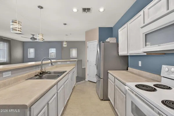 $240,000 | 8187 West Lynwood Street, Phoenix, AZ 85043