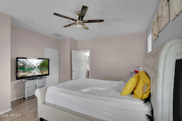 $270,000 | 8187 West Lynwood Street, Phoenix, AZ 85043