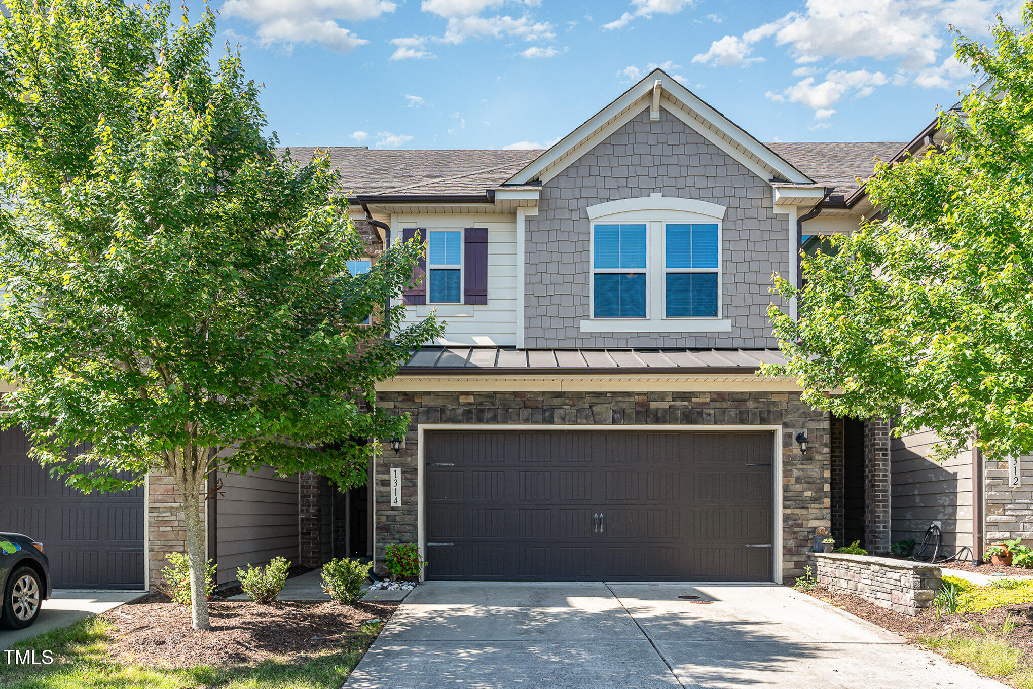 a house view with a outdoor space