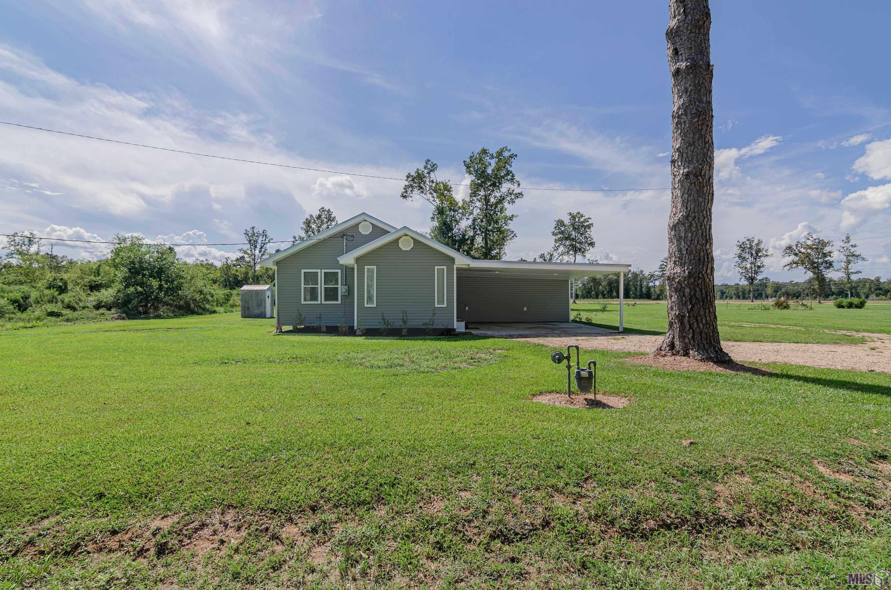 15687 Penalber Road Maurepas, LA 70449 - Photo 2 of 23 Gallery Image 2