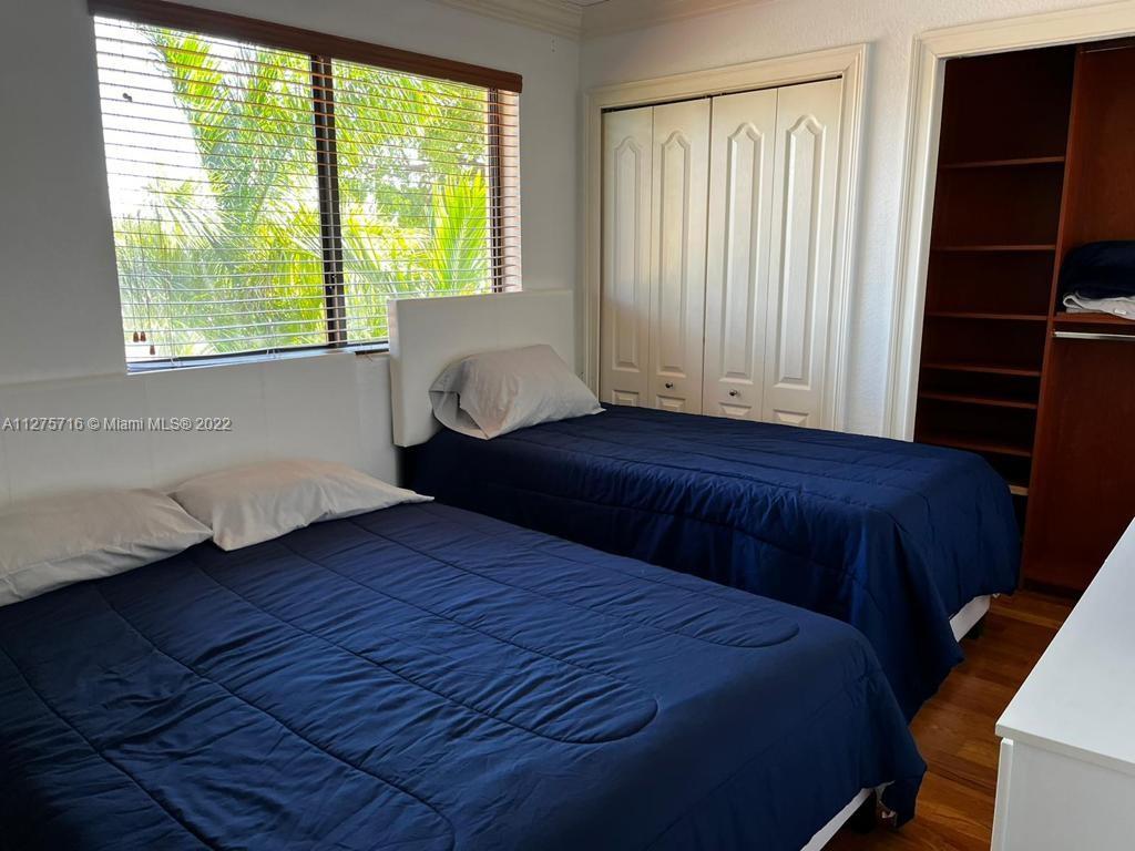 1411 Normandy Drive Miami Beach, FL 33141 - Photo 15 of 23