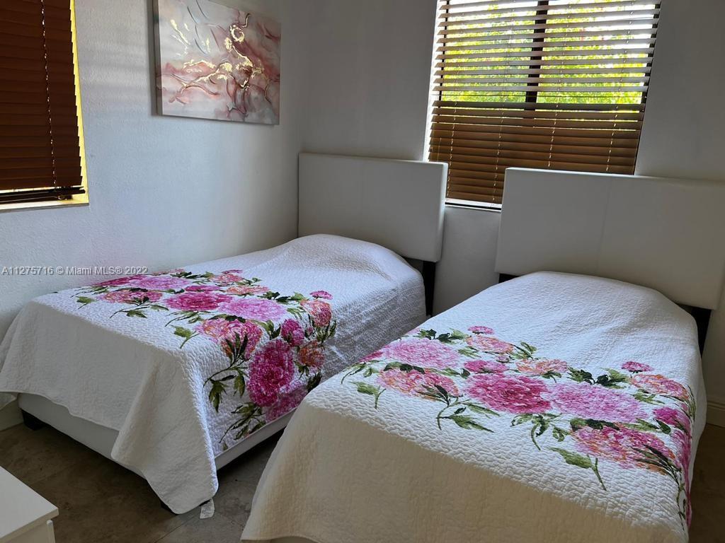 1411 Normandy Drive Miami Beach, FL 33141 - Photo 19 of 23